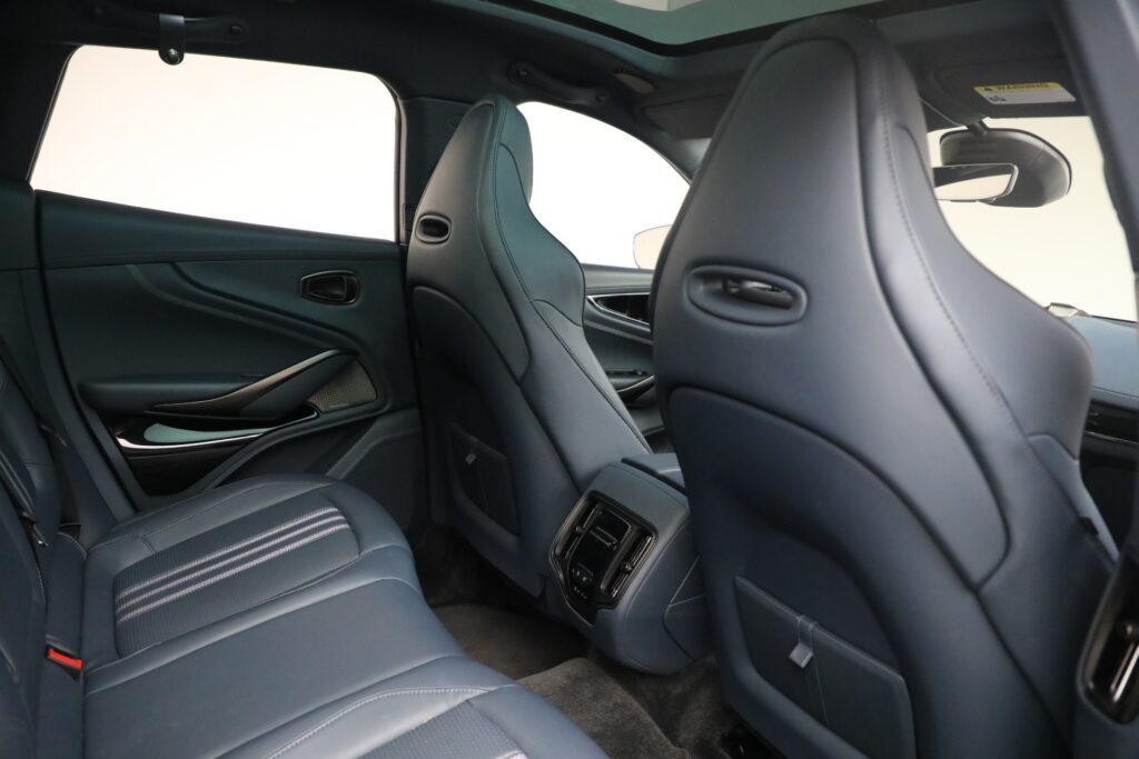 Aston Martin DBX707 Interior 4