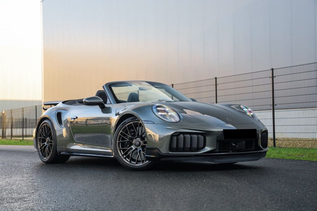 Porsche 911 Turbo S Convertible 992.2 Front