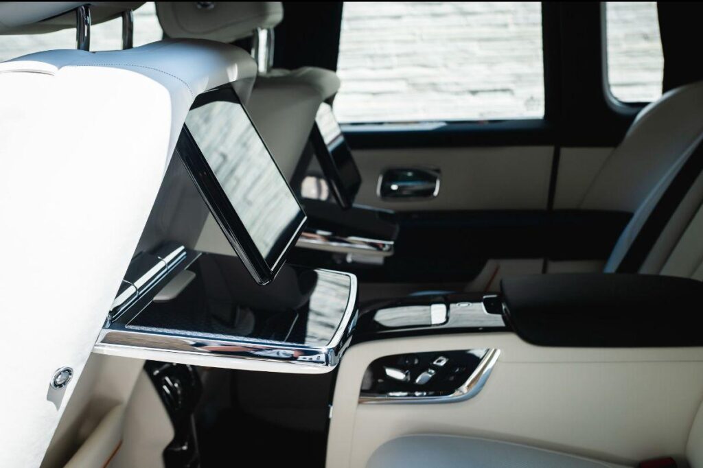 Rolls Royce Cullinan 2025 Interior 2