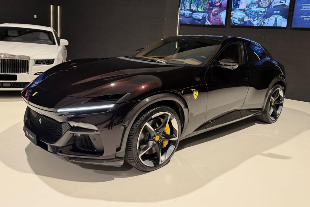 Ferrari Purosangue Black Front