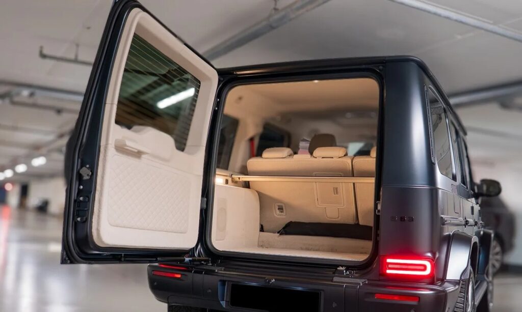 Mercedes-AMG G63 Matte Black 2026 Rear 2