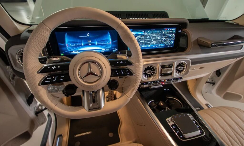 Mercedes-AMG G63 White 2026 Interior 4