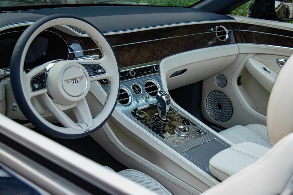 Bentley GTC Speed Blue Interior 2