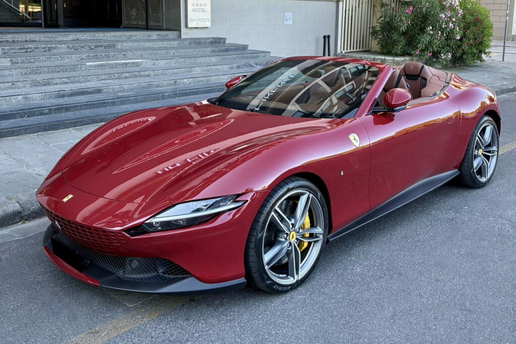 Ferrari Roma Spider Florence Front